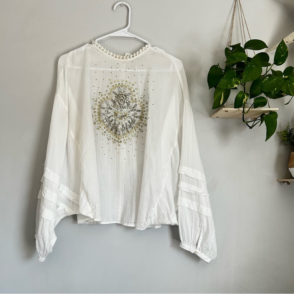 FREE PEOPLE Heart of Gold Blouse White Embellished Cutout-Neck Blouse size large - Picture 8 of 14